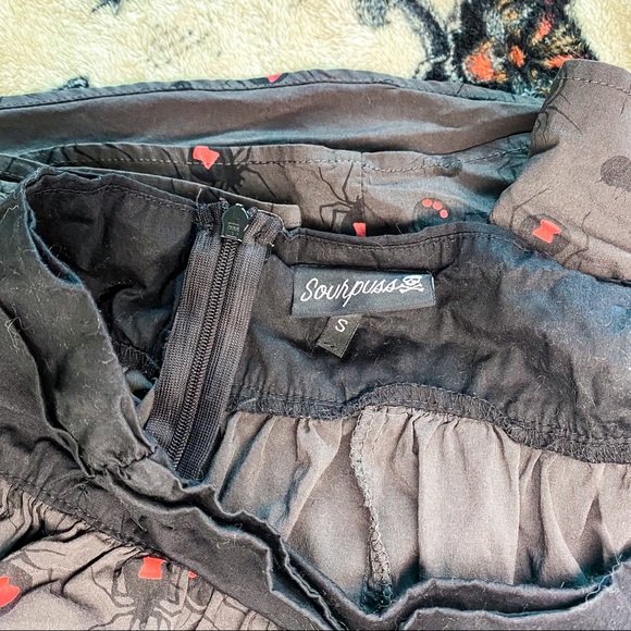 3 for $20! Sourpuss Black Widow Swing Skirt - Picture 4 of 5